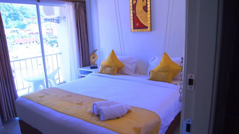 J Sweet Dream Boutique Hotel Phuket Patong Exterior foto