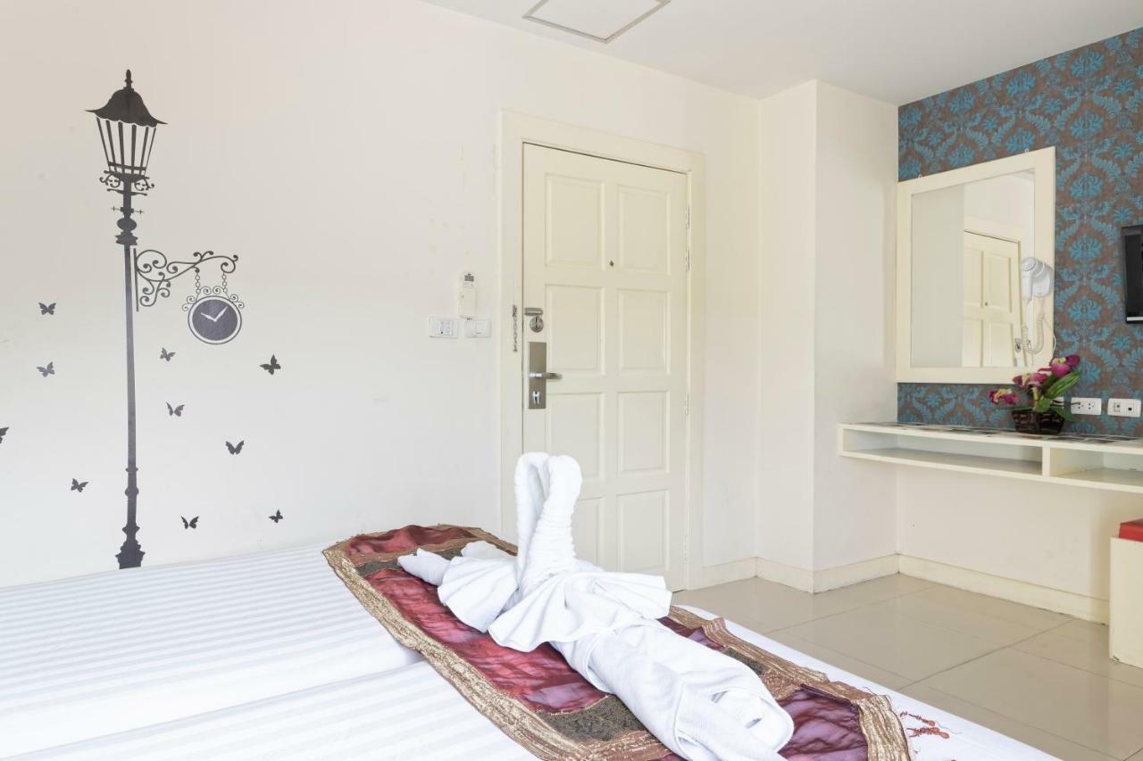 J Sweet Dream Boutique Hotel Phuket Patong Exterior foto